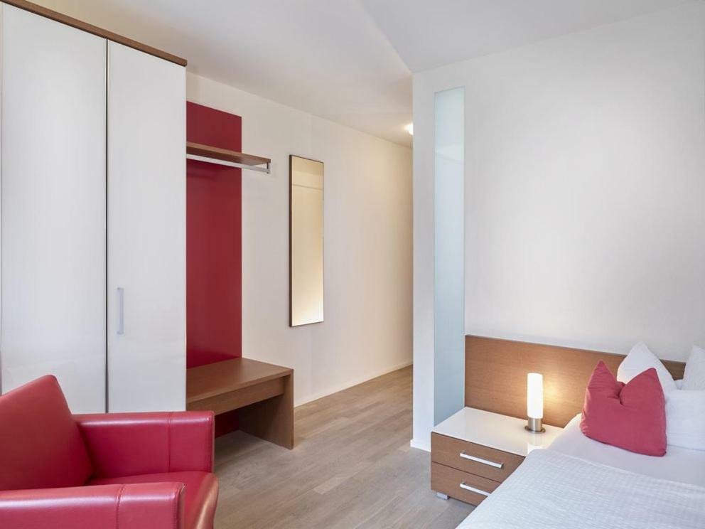 Hotel Toedi Linthal Екстериор снимка