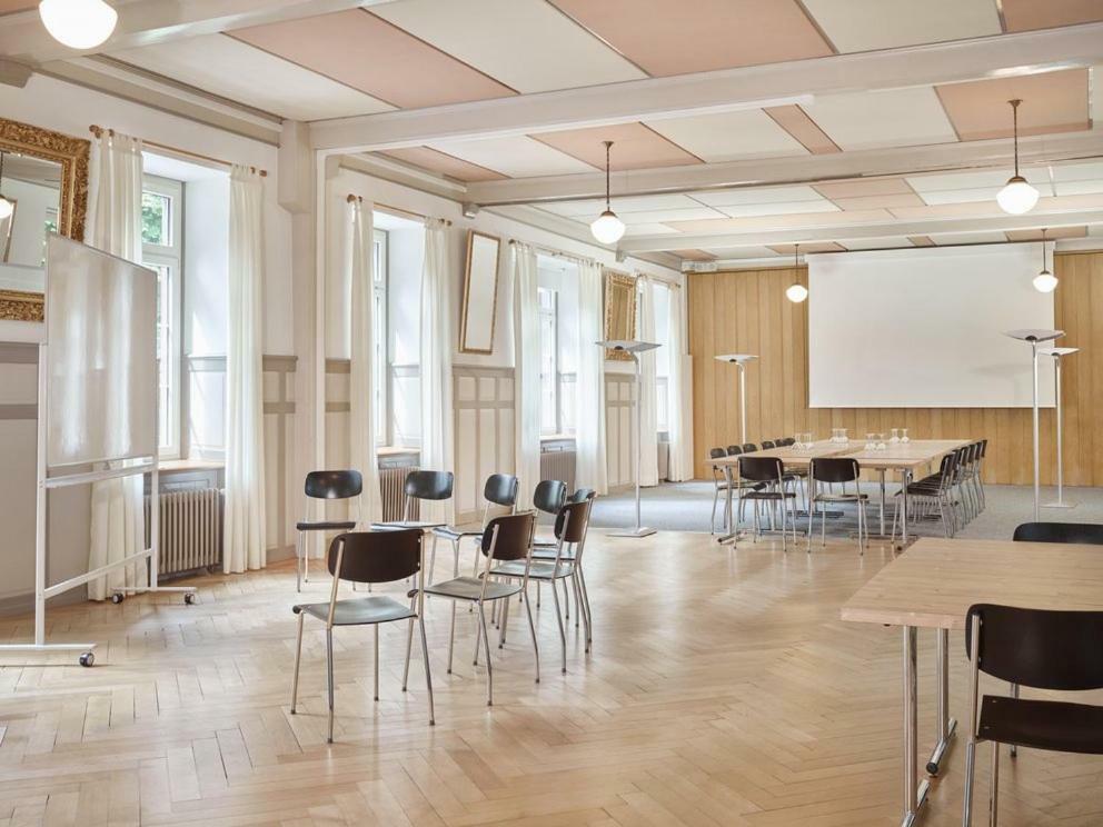 Hotel Toedi Linthal Екстериор снимка